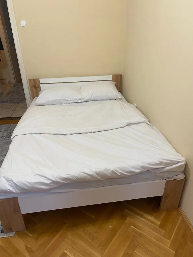 Oeguenc'S Apartment Szeged Ungheria
